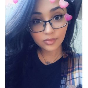 Meet your Posher, Mari